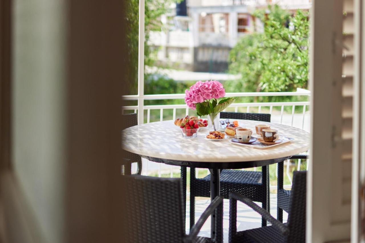 Вилла Waikiki Beach House Тиват Экстерьер фото